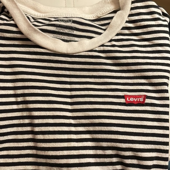 Levi’s perfect crew Aya Tee Black and White Stripes NEW without tags - Picture 2 of 3